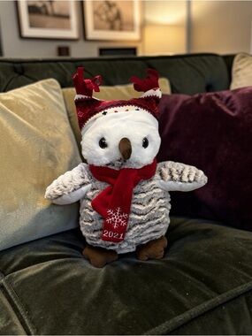 PetSmart Wonder the Snowy Owl‎ from 2021 Dog Plushie Toy with Squeaker NWOT